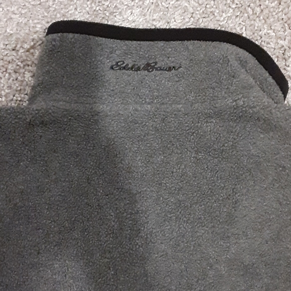 Eddie Bauer Men's Pullover Sweater - Picture 4 of 8